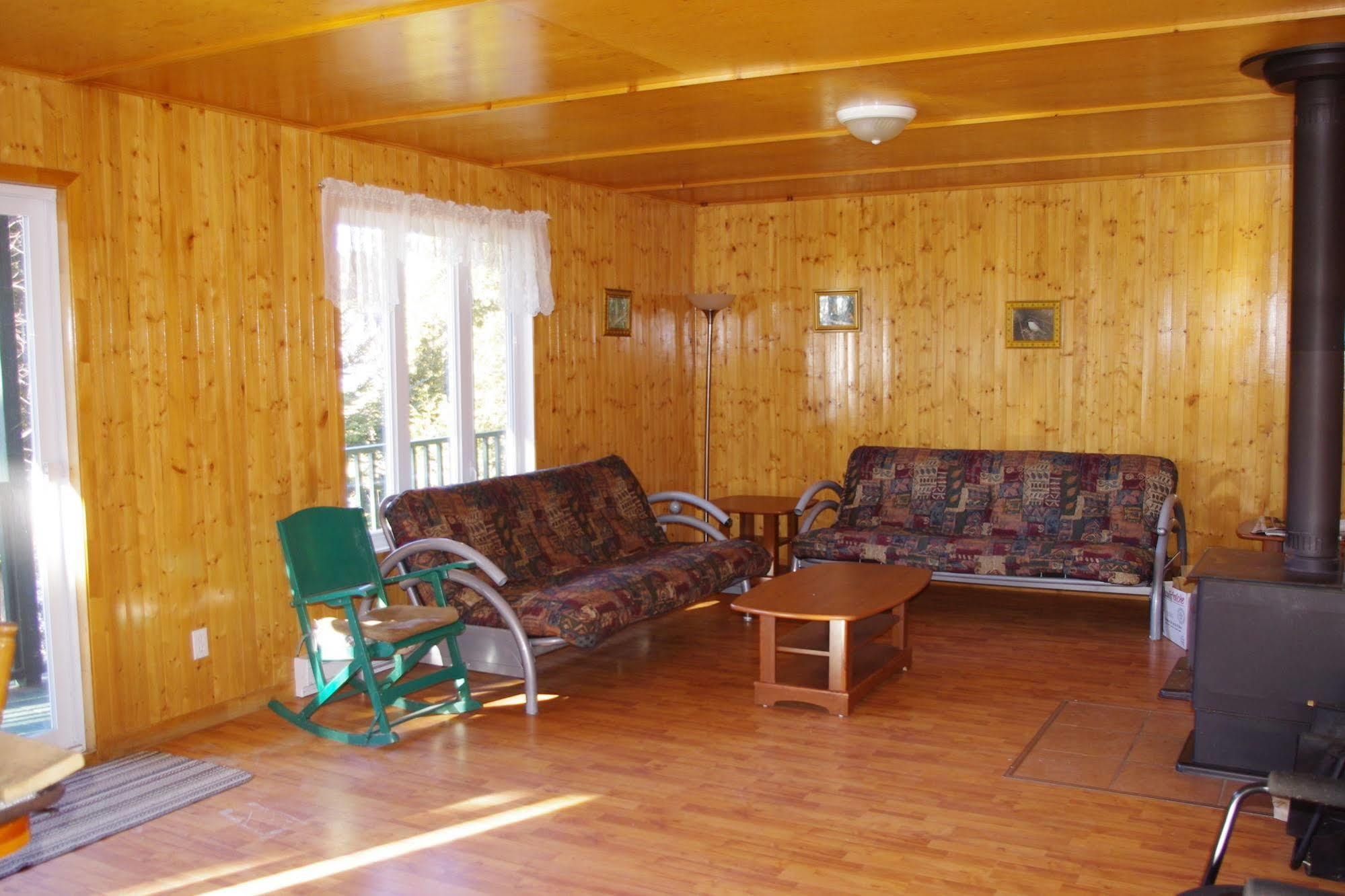 Auberge La Tanière Tadoussac Exterior foto